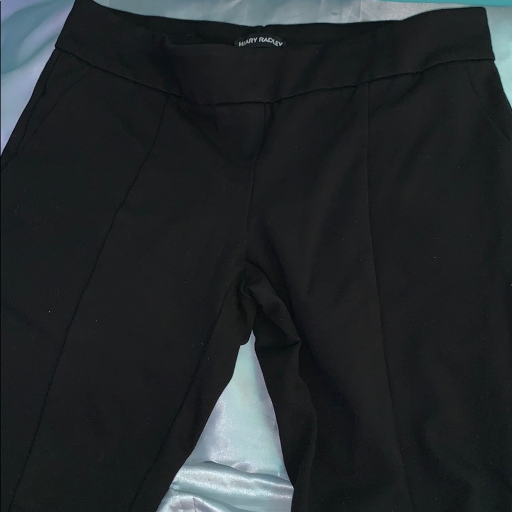 HILARY RADLEY - Picture 4 of 6